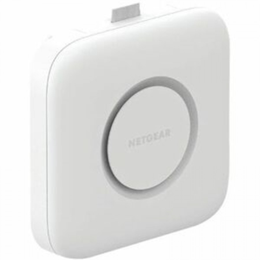 NETGEAR Tri-Band PoE 2.5G Insight Manageable Wi-Fi 7 Access Point